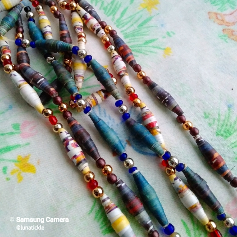 🌙3 Strand  Vintage Rolled Paper Bead Necklaces